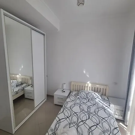 Blloku * Τίρανα